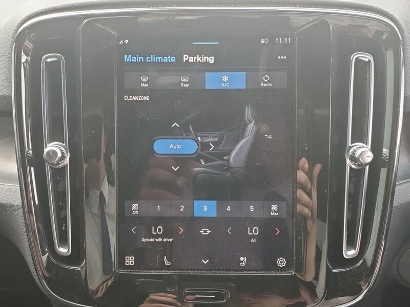 More views of Volvo XC40