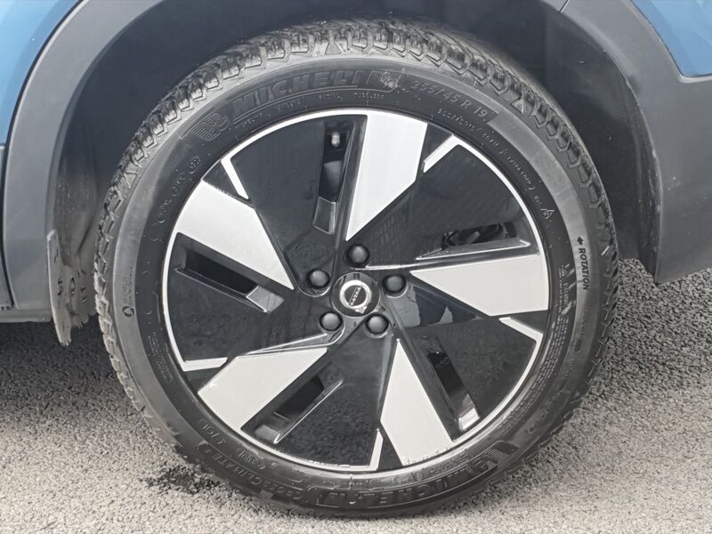 More views of Volvo XC40