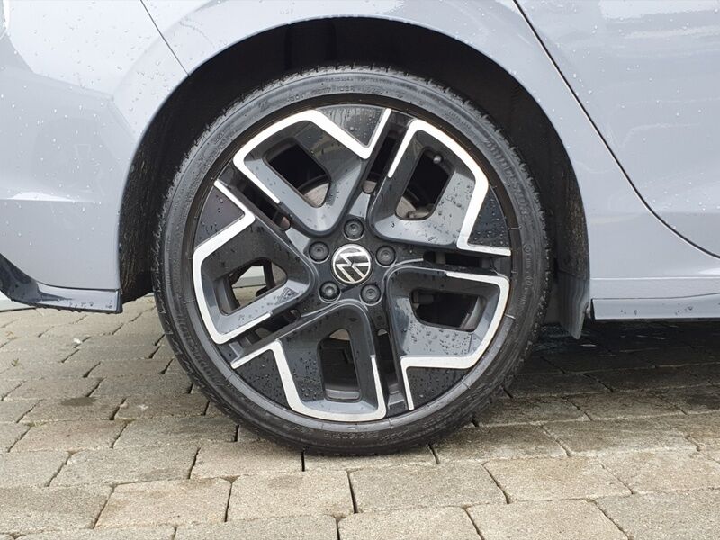 More views of Volkswagen Golf