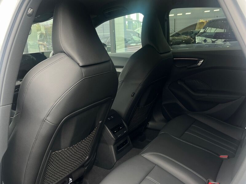 More views of Audi A5