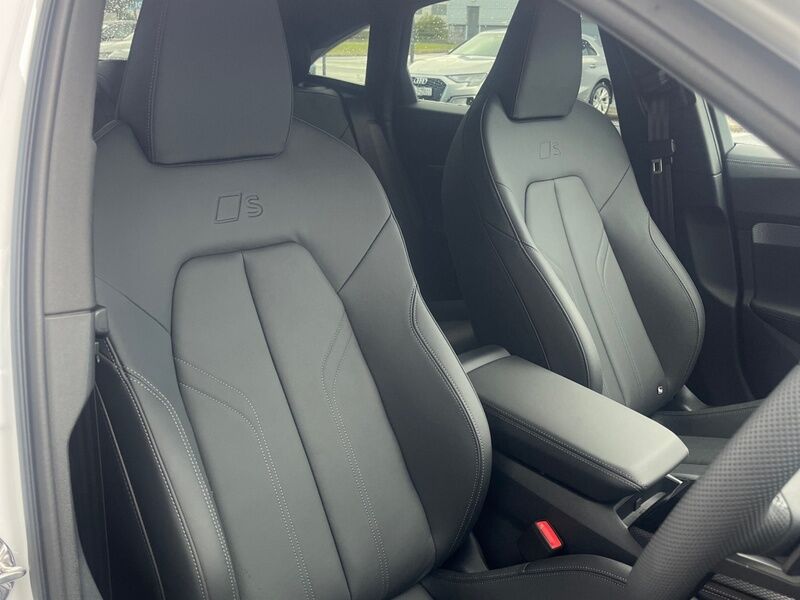More views of Audi A5