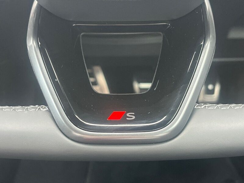 More views of Audi A5