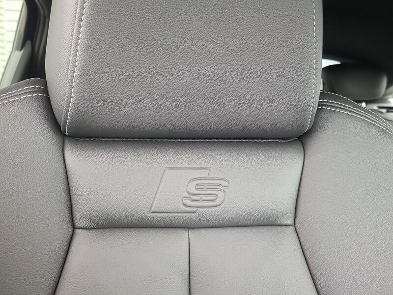 More views of Audi Q4 E-tron