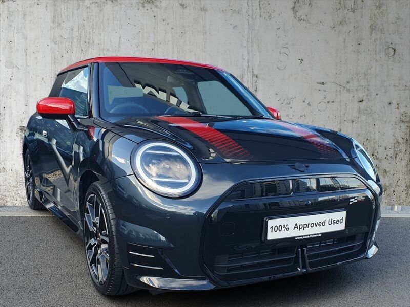 More views of MINI Hatch