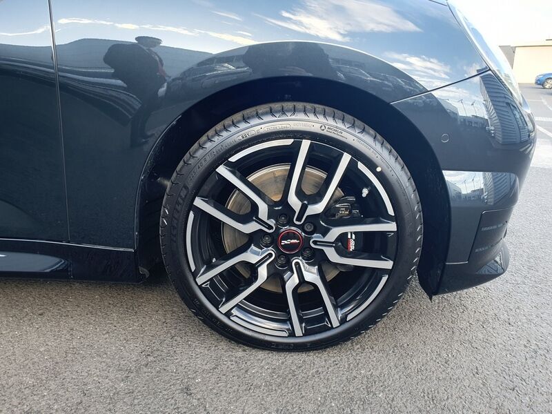 More views of MINI Hatch