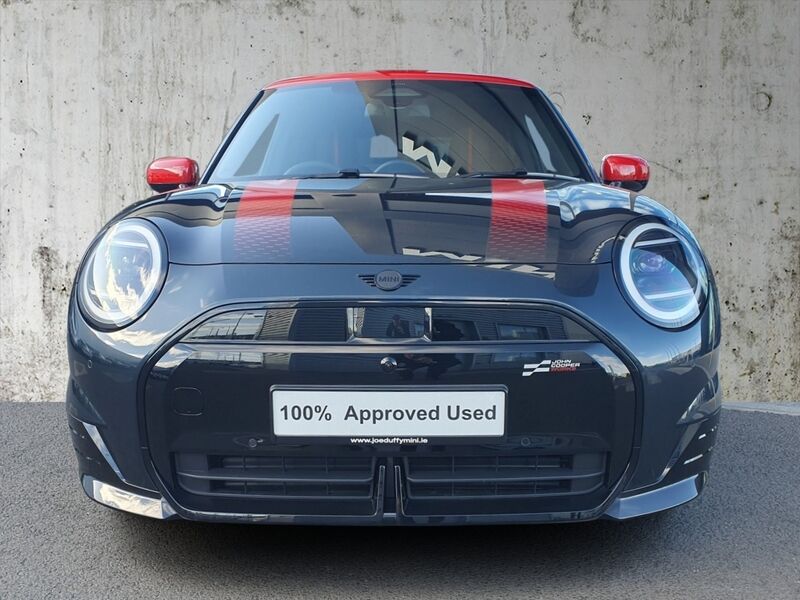 More views of MINI Hatch