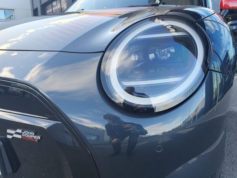 More views of MINI Hatch