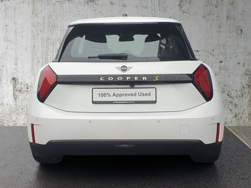 More views of MINI Hatch