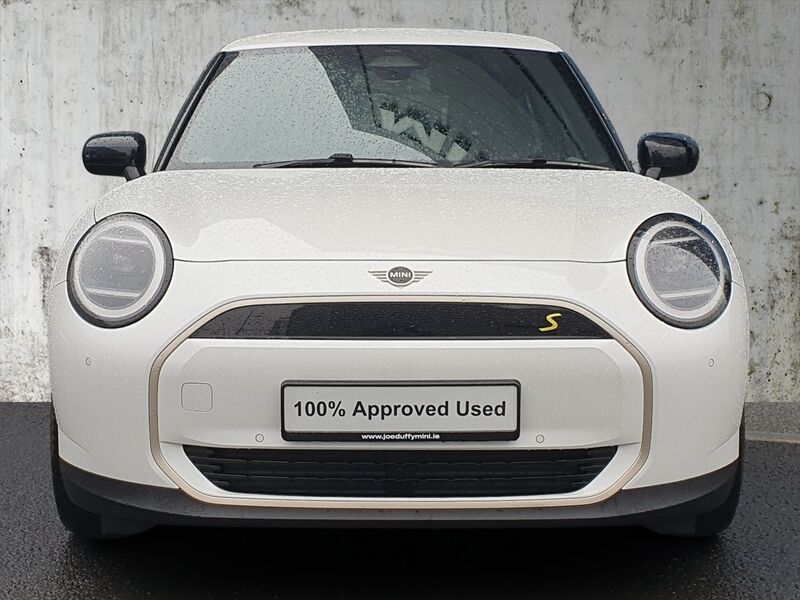 More views of MINI Hatch