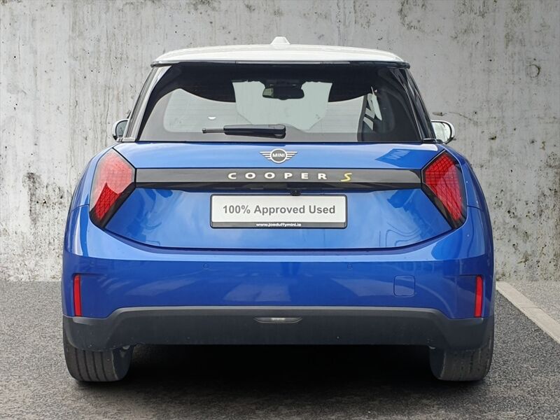 More views of MINI Hatch