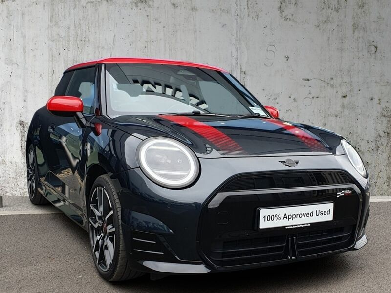 More views of MINI Hatch