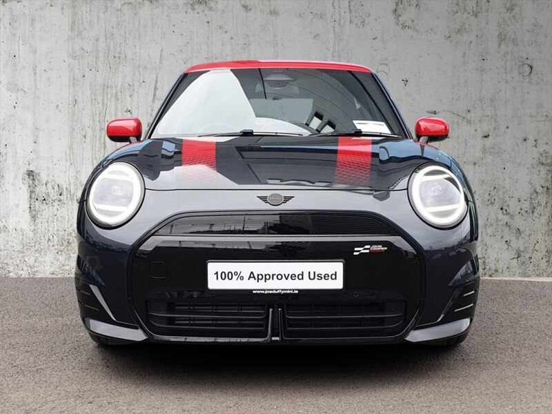 More views of MINI Hatch
