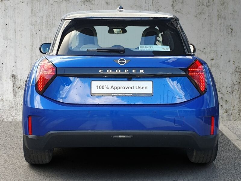 More views of MINI Hatch