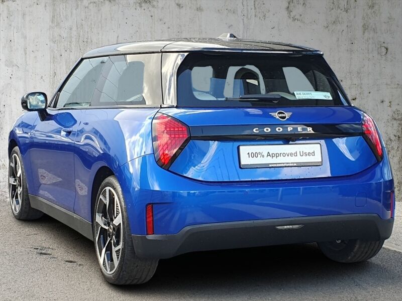 More views of MINI Hatch