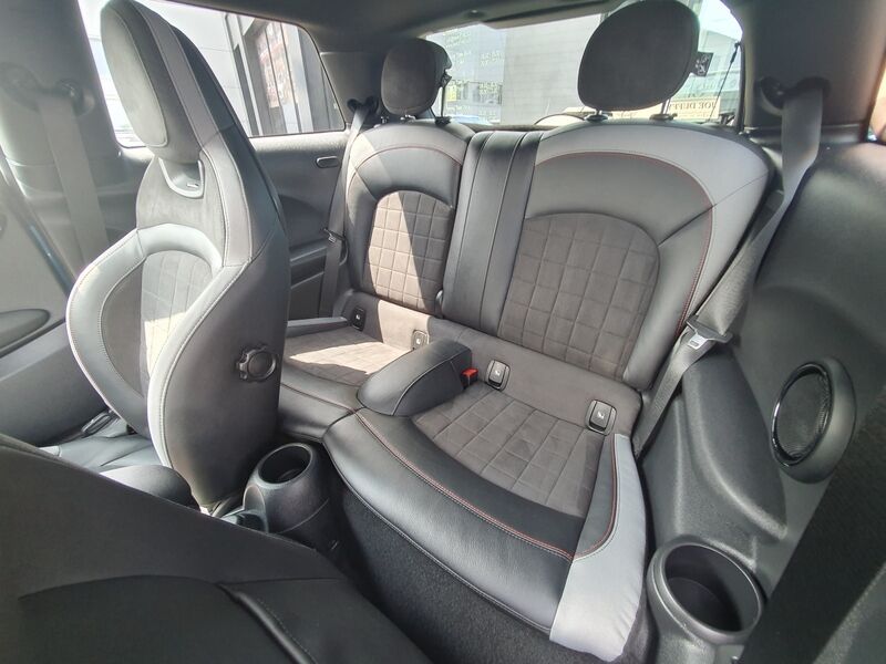 More views of MINI hatch