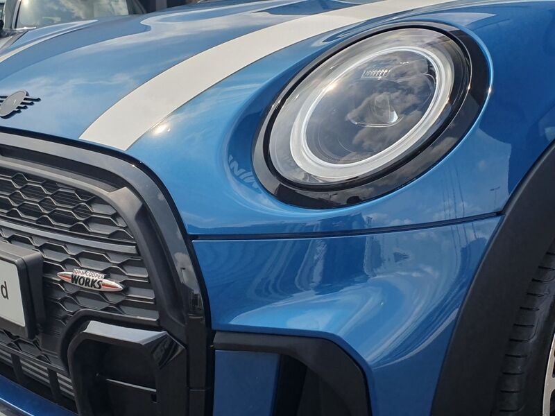 More views of MINI hatch