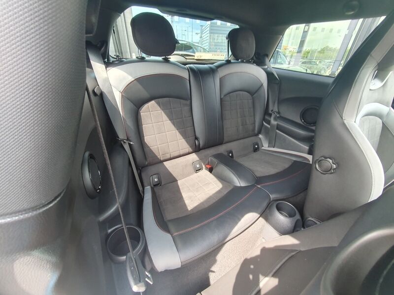 More views of MINI hatch