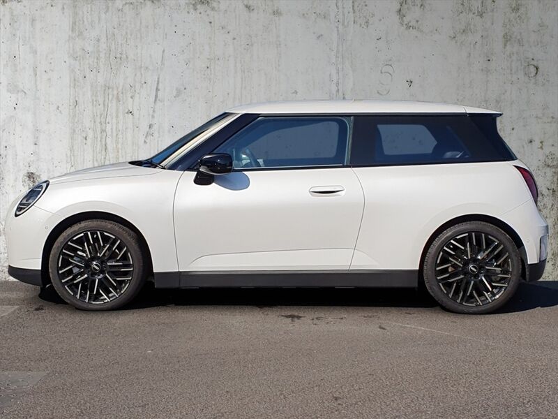 More views of MINI Hatch