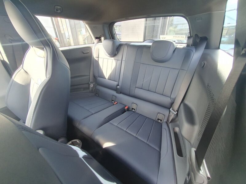 More views of MINI Hatch