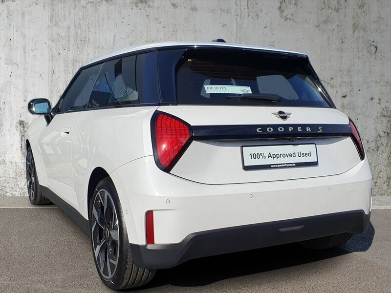 More views of MINI Hatch