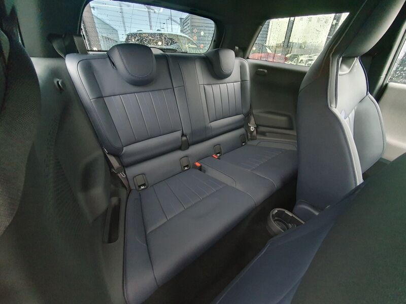 More views of MINI Hatch