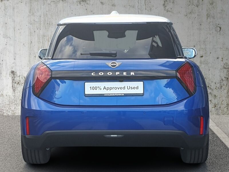More views of MINI Hatch