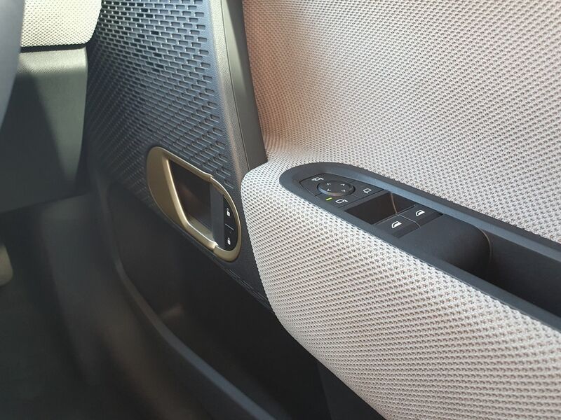 More views of MINI Hatch