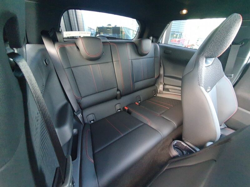 More views of MINI Hatch