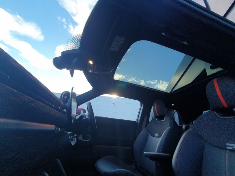 More views of MINI Hatch