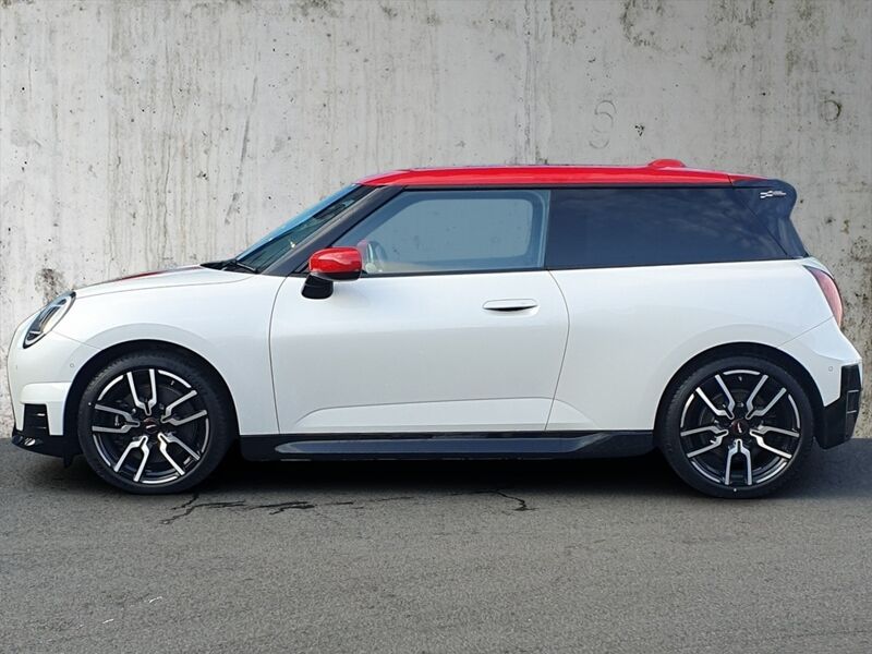 More views of MINI Hatch