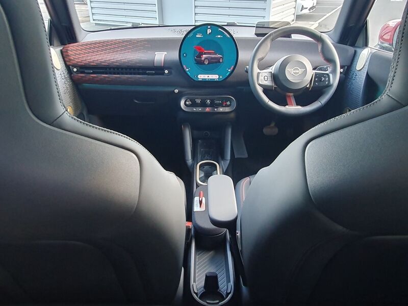 More views of MINI Hatch