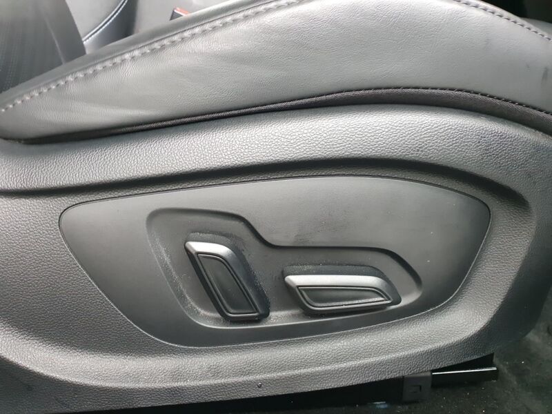 More views of MG MG5