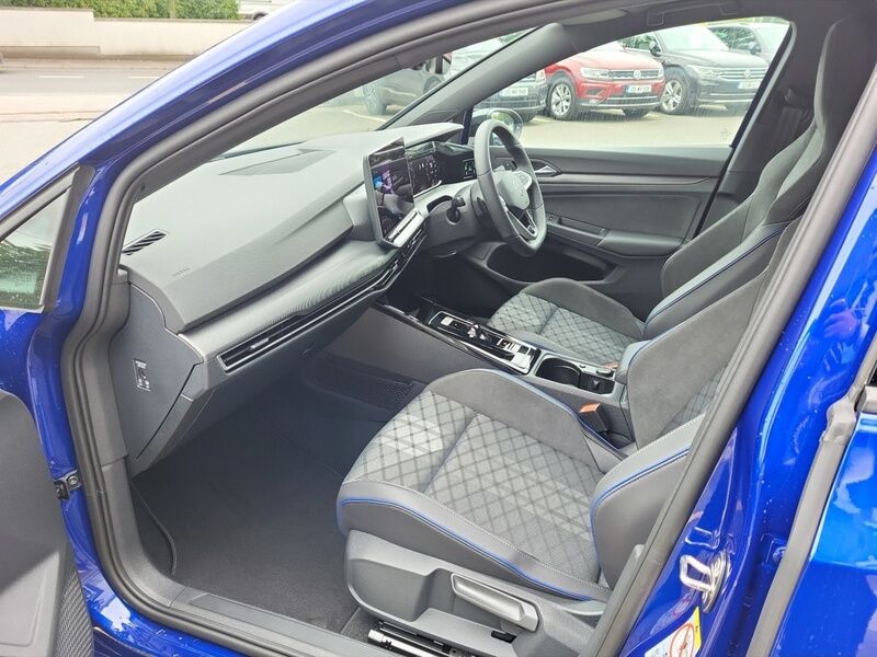 More views of Volkswagen Golf