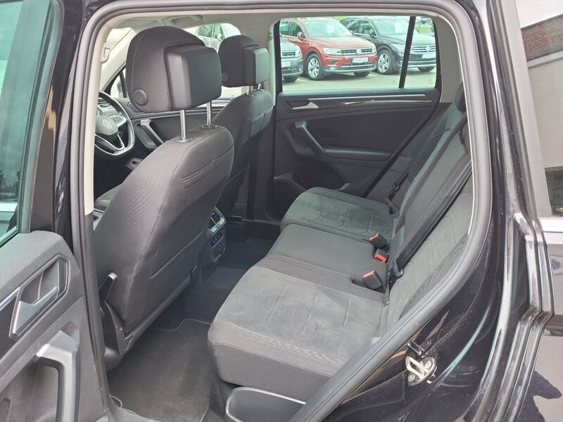 More views of Volkswagen Tiguan