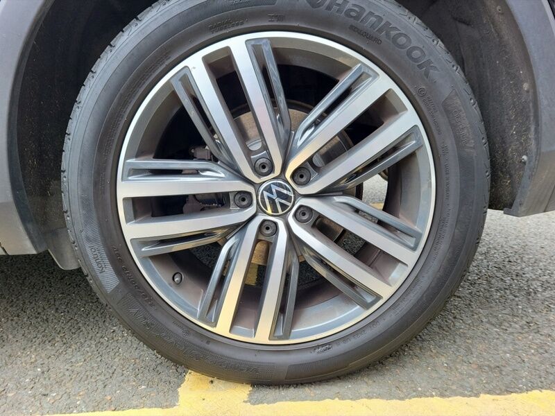More views of Volkswagen Tiguan