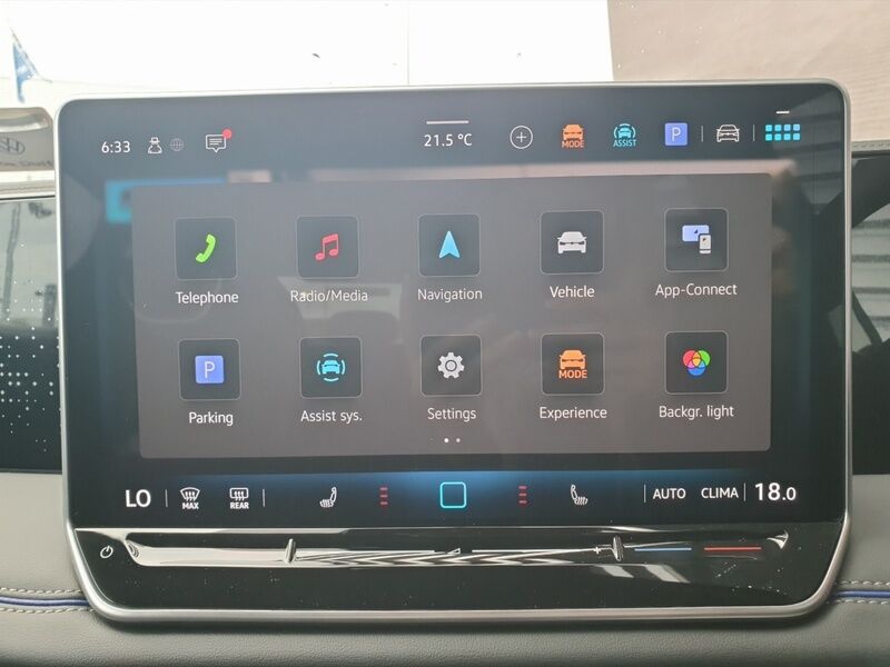 More views of Volkswagen Tiguan