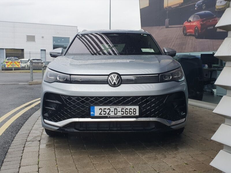 More views of Volkswagen Tiguan