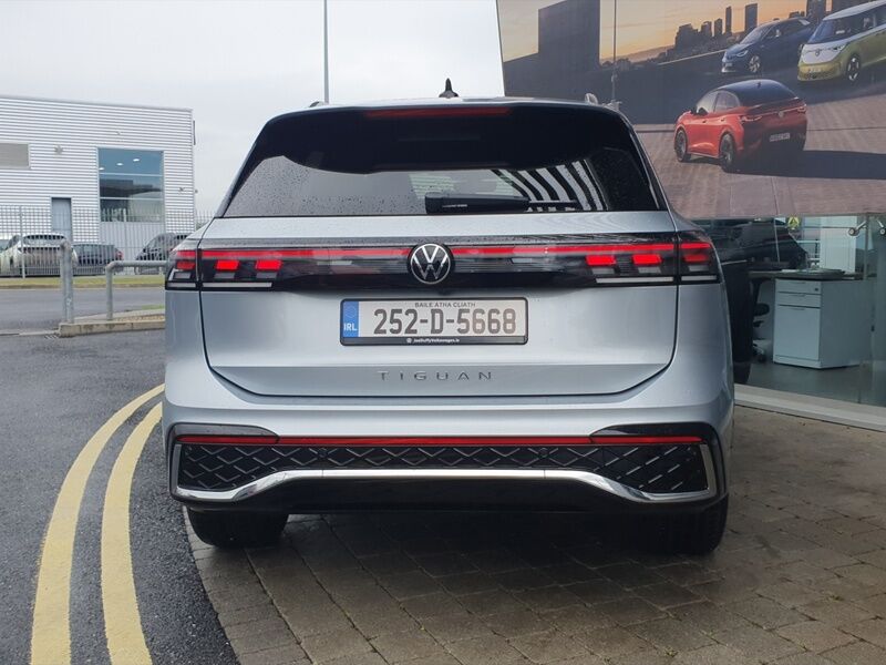 More views of Volkswagen Tiguan