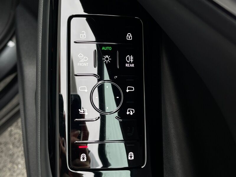 More views of Audi Q6 e-tron