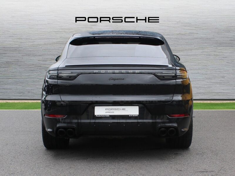 More views of Porsche Cayenne