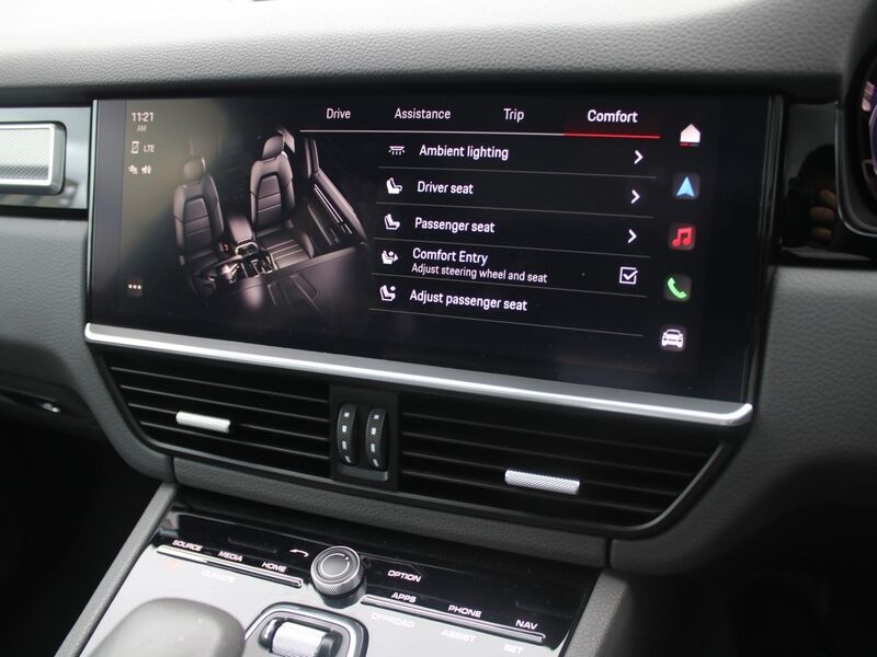 More views of Porsche Cayenne