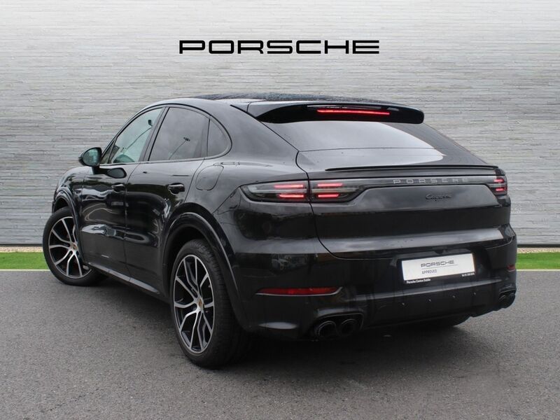 More views of Porsche Cayenne