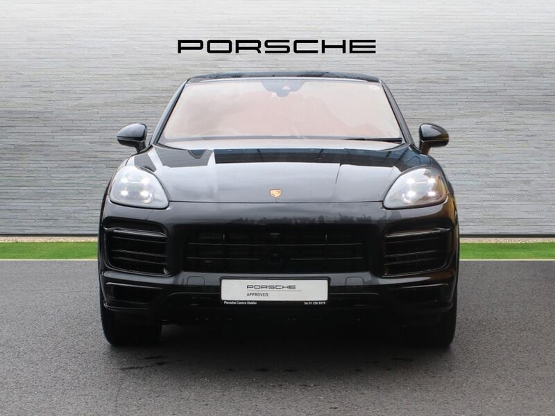 More views of Porsche Cayenne