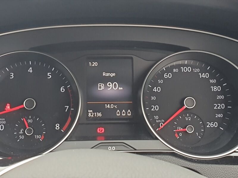 More views of Volkswagen Passat