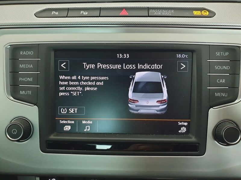 More views of Volkswagen Passat