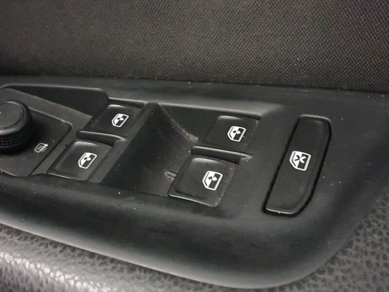 More views of Volkswagen Passat