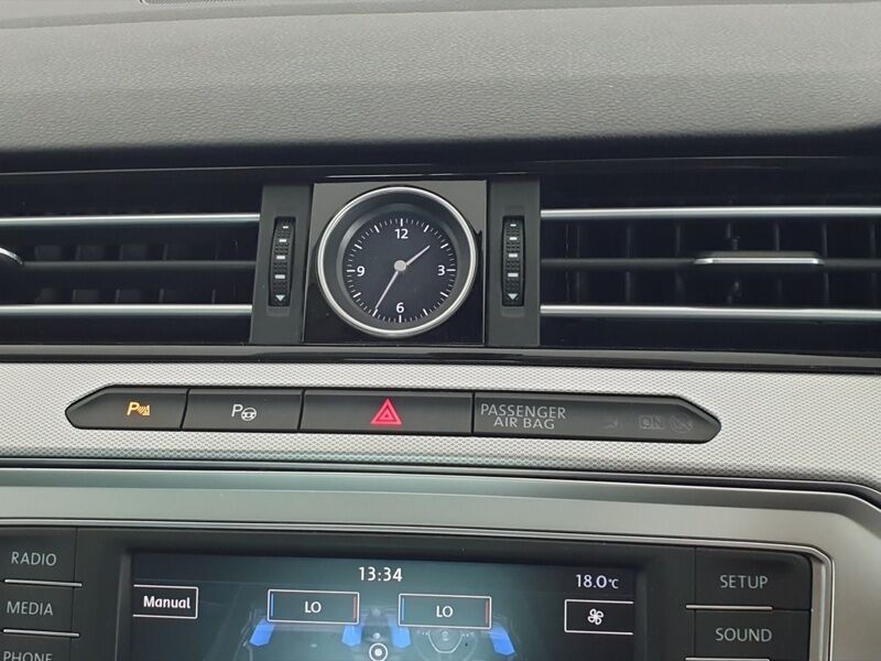 More views of Volkswagen Passat