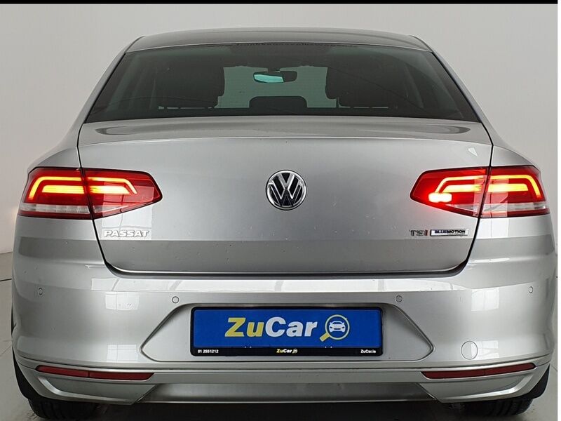 More views of Volkswagen Passat