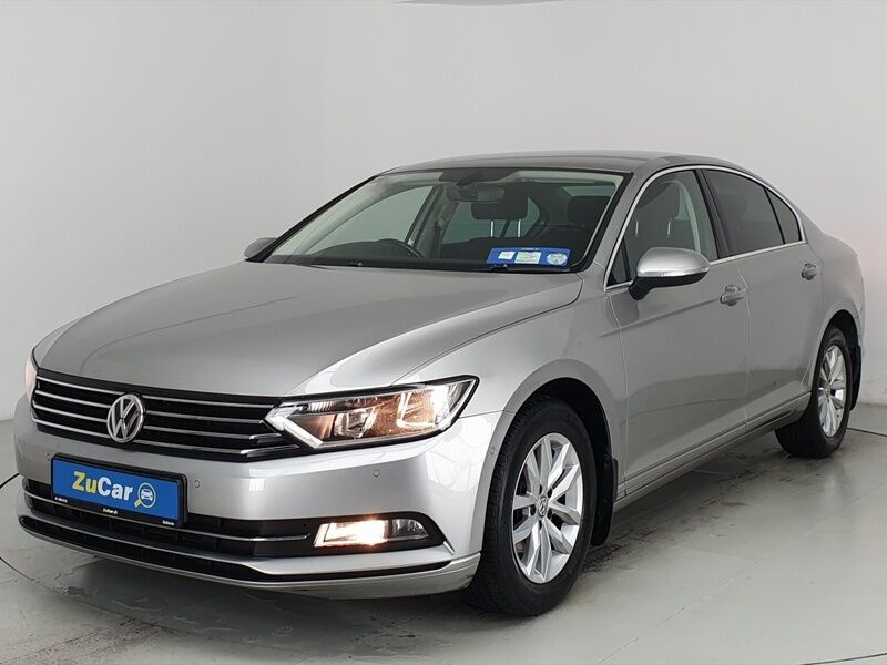 More views of Volkswagen Passat