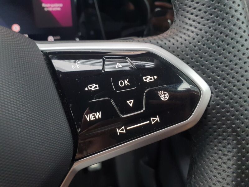 More views of Volkswagen Golf
